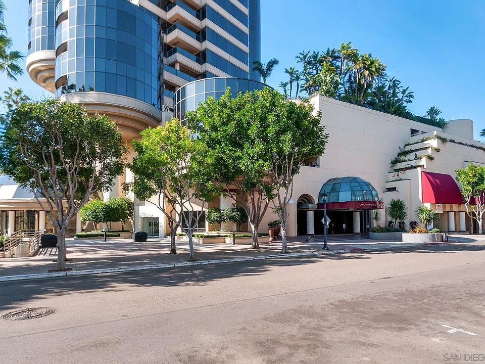 1st image of 100 Harbor Dr Unit 2104