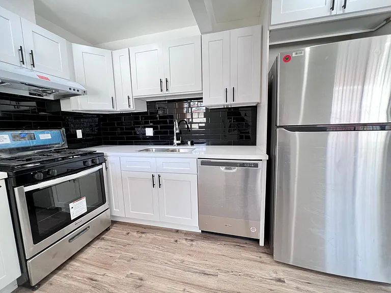 653 1/2 Maltman Ave — Photo 7