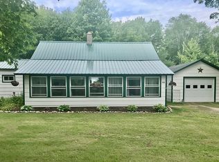 400 Raymen St, Big Bay, MI 49808