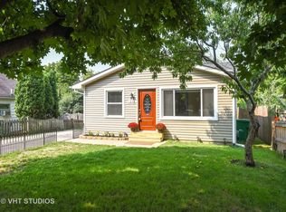1214 Juneway Ter, Round Lake Beach, IL 60073