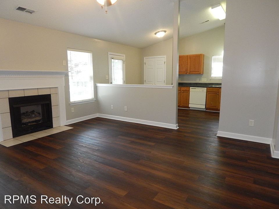 1st image of 1411 Olde Justin Pl