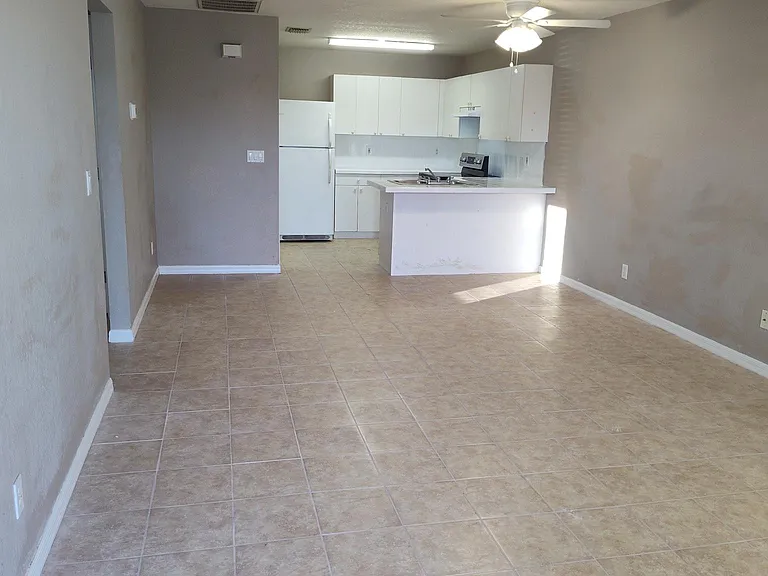 3753 SW Santa Barbara Pl #C — Photo 18