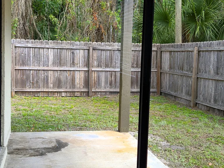 Patio/Backyard