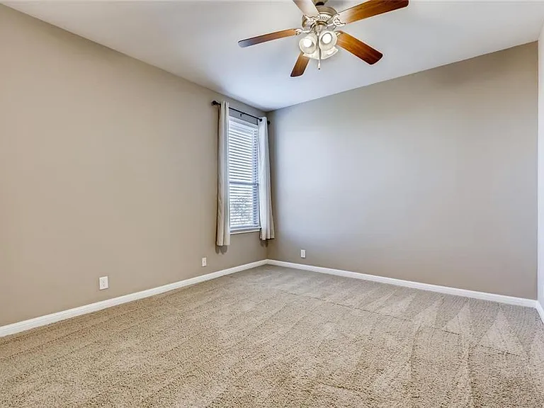 7500 Colina Vista Loop #A — Photo 18