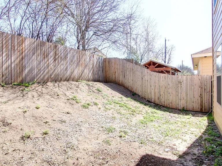 2726 Telder Path — Photo 3