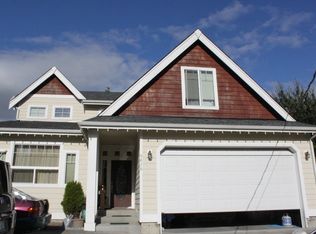 9828 22nd Ave SW, Seattle, WA 98106