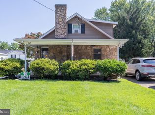 13 Beech Ave, Aldan, PA 19018