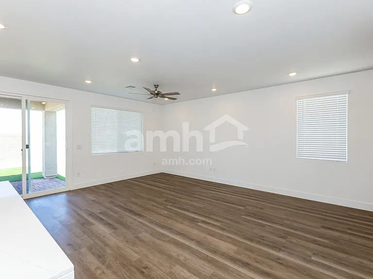 9572 Marchmont Rd — Photo 9