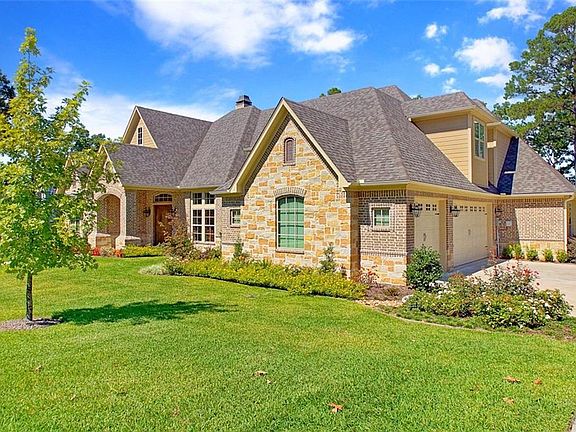 3rd image of 2055 Stonegate Valley Dr