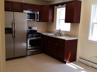 14622 Keystone Ave APT 1E, Midlothian, IL 60445
