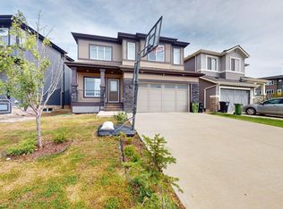 8607 Mayday Wynd SW, Edmonton, AB T6X2L3