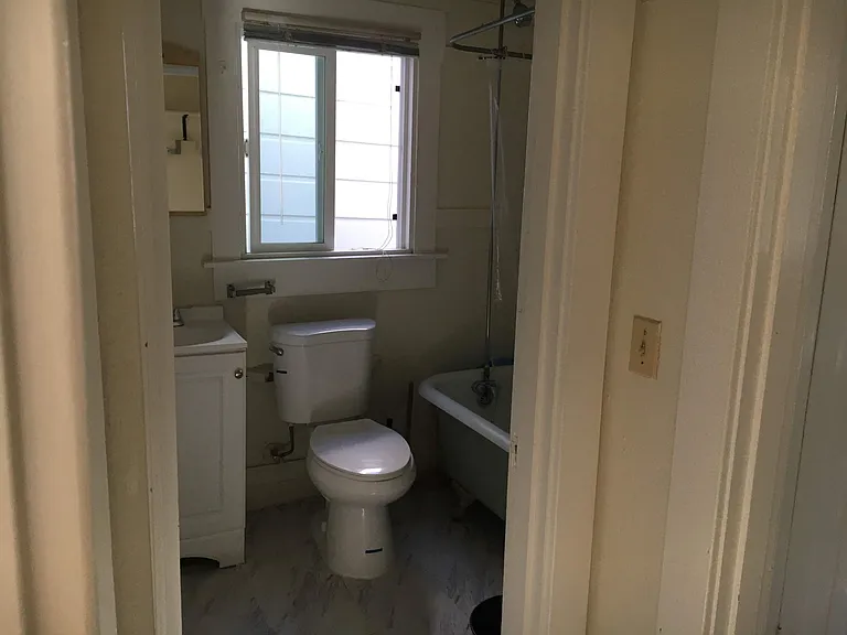 2214 Haste St #5 — Photo 5