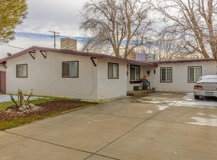 302 E Avenue J7, Lancaster, CA 93535