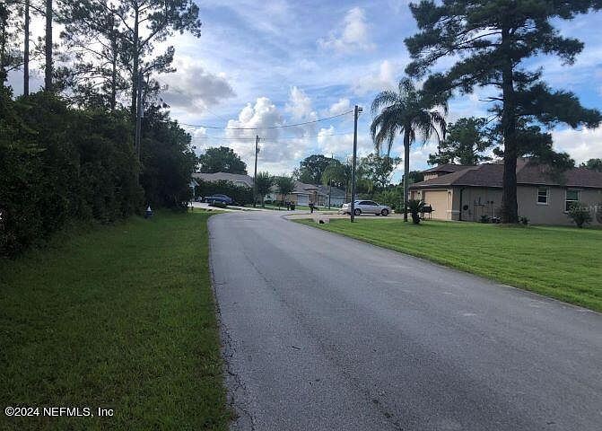 1st image of 6 WOOD CEDAR Drive