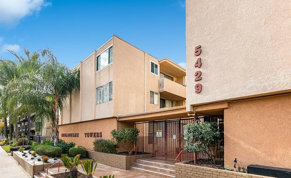 1 bed, 690 sqft, $1,900 — Photo 1