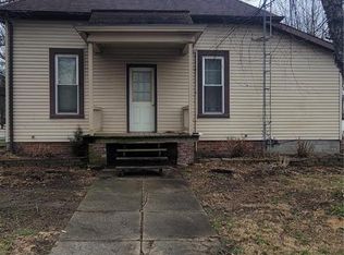 302 W Plum St, Percy, IL 62272