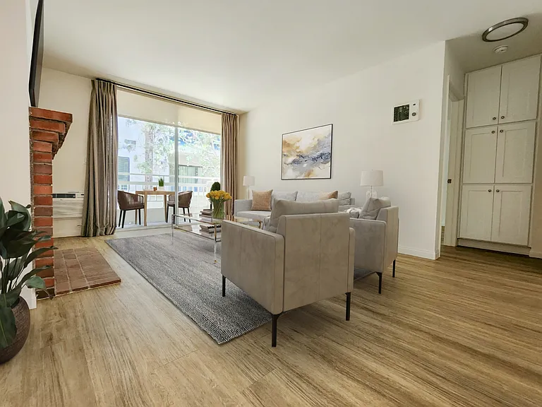 1541 S Bundy Dr #102 — Photo 3