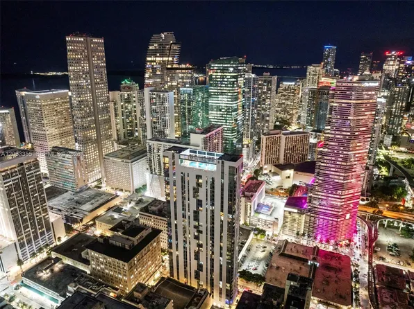 151 SE 1st St, Miami, FL