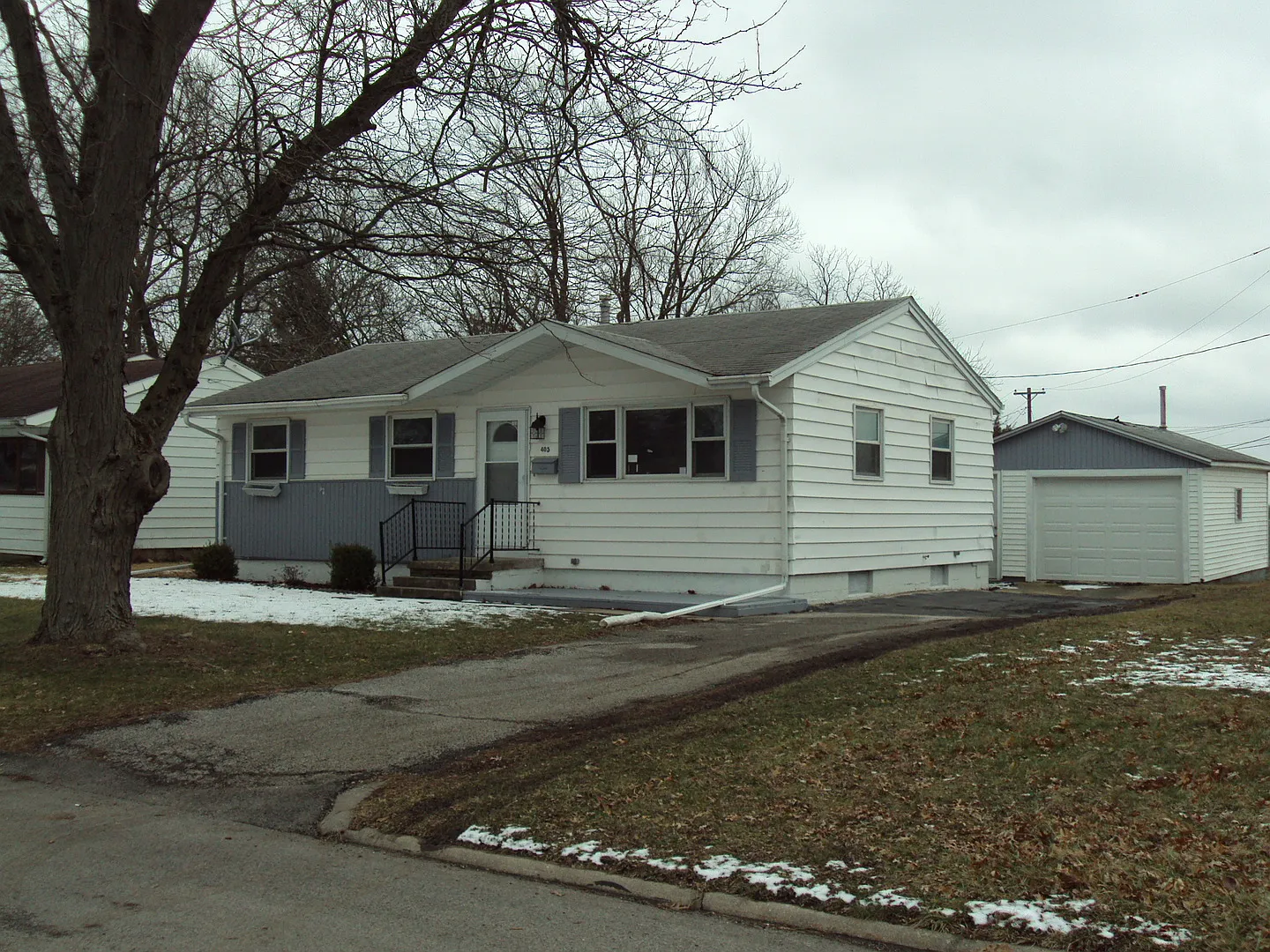 405 Broadmeadow Rd photo 1