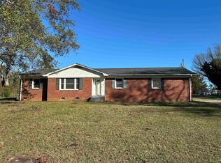 140 Knollcrest Dr, Gaffney, SC 29340