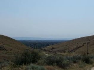 7016 Hill Rd, Boise, ID 83714