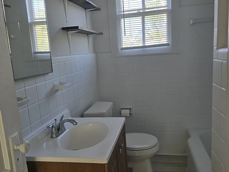 312 E Palmer Ave — Photo 25