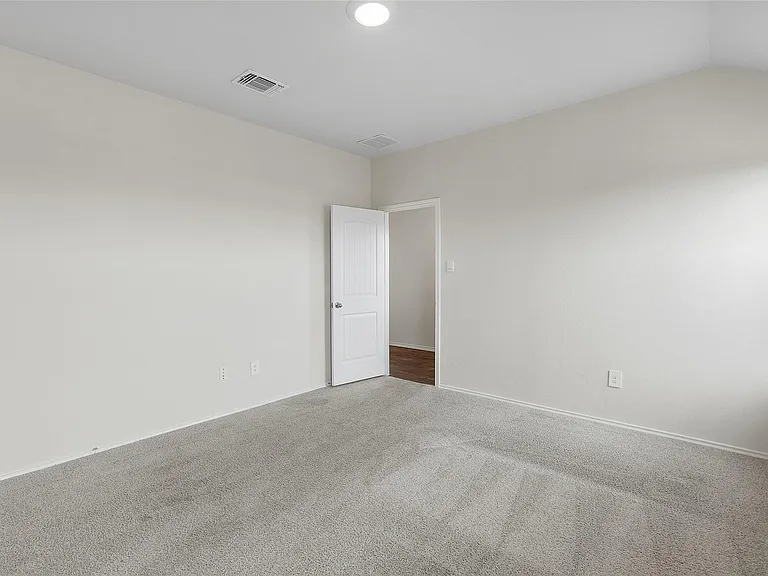 133 Frogmore Loop — Photo 10