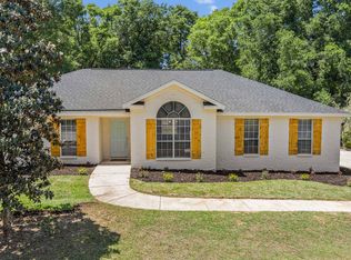 612 Highland Woods Dr E, Mobile, AL 36608