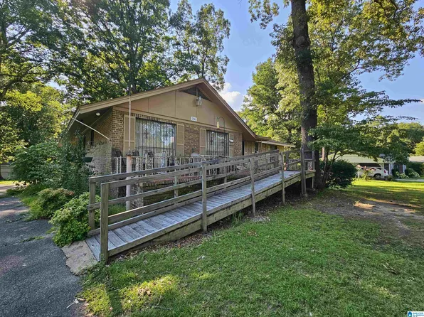 286 Dogwood Dr, Mulga, AL 35118