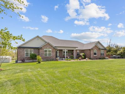 2550 E Cheavens Rd, Columbia, MO, 65201