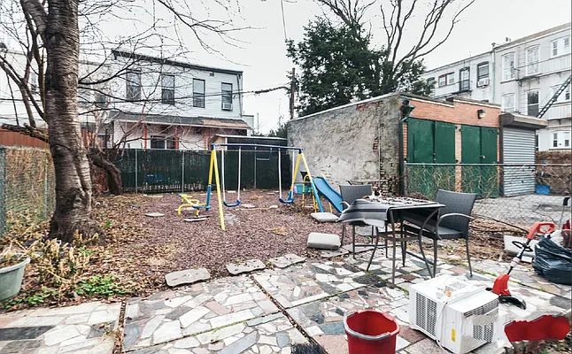 Rented by Brick&Mortar | media 25