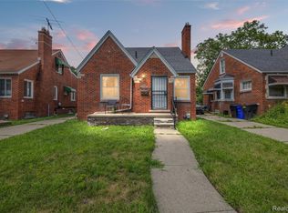 12251 Lansdowne St, Grosse Pointe, MI