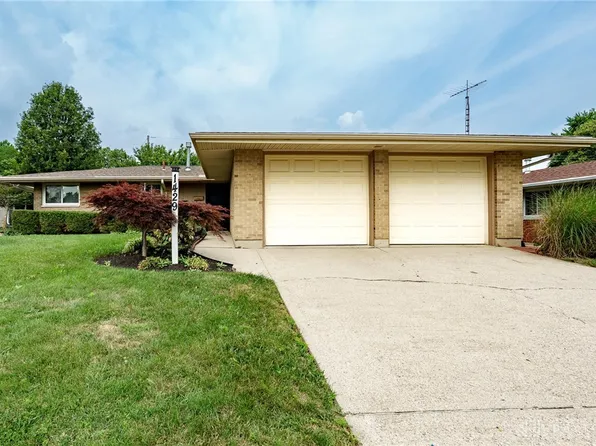 1429 Mapleridge Dr, Fairborn, OH 45324