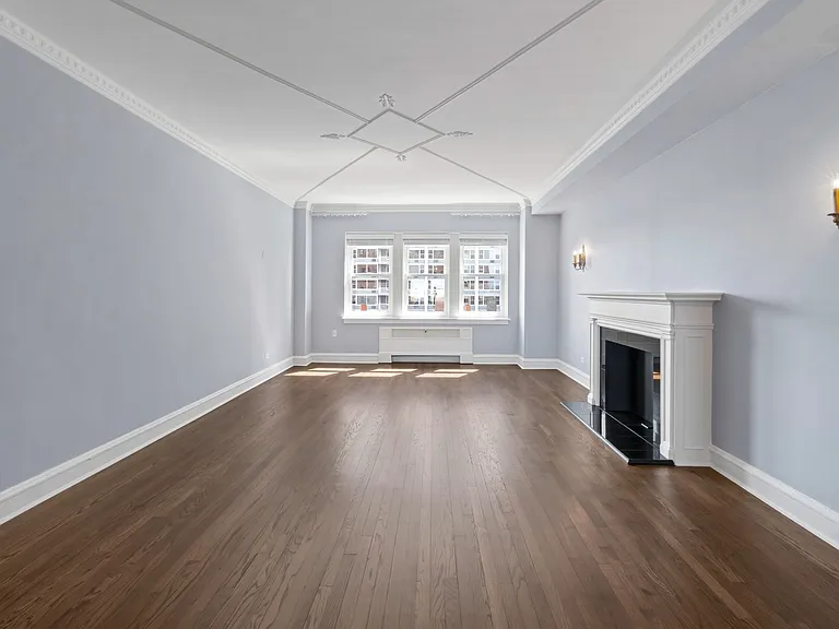 4300 N Marine Dr #602 — Photo 6