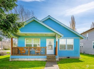 419 5th St, Blaine, WA