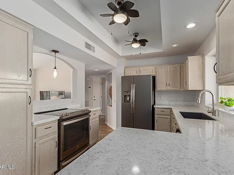 21601 N 147th Dr #SUN — Photo 6