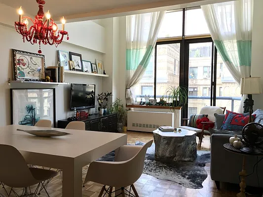 Rented by Sotheby's International Realty | media 13