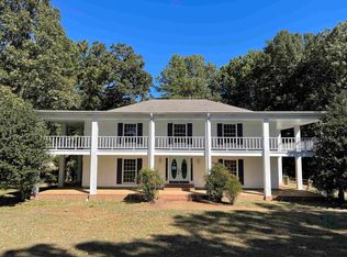 9220 Davies Plantation Rd, Bartlett, TN 38133