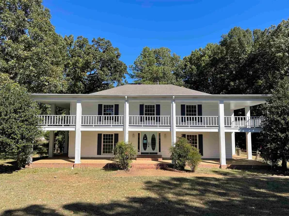 9220 Davies Plantation Rd, Bartlett, TN 38133