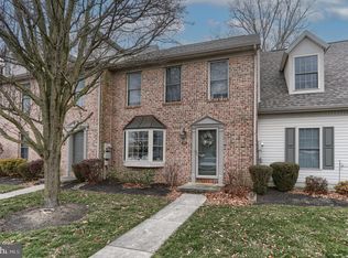 239 Timber View Dr, Harrisburg, PA 17110