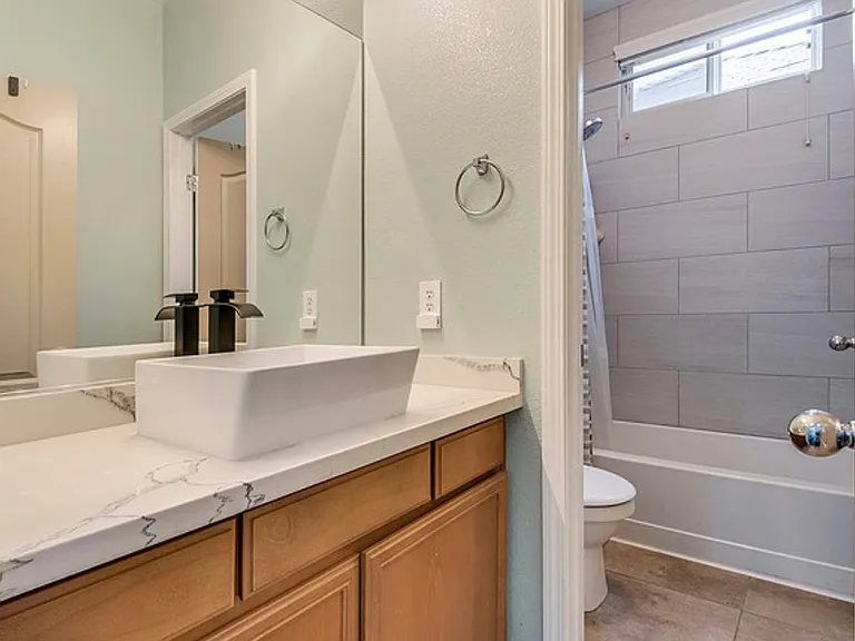 10625 Thor Mountain Ln — Photo 9