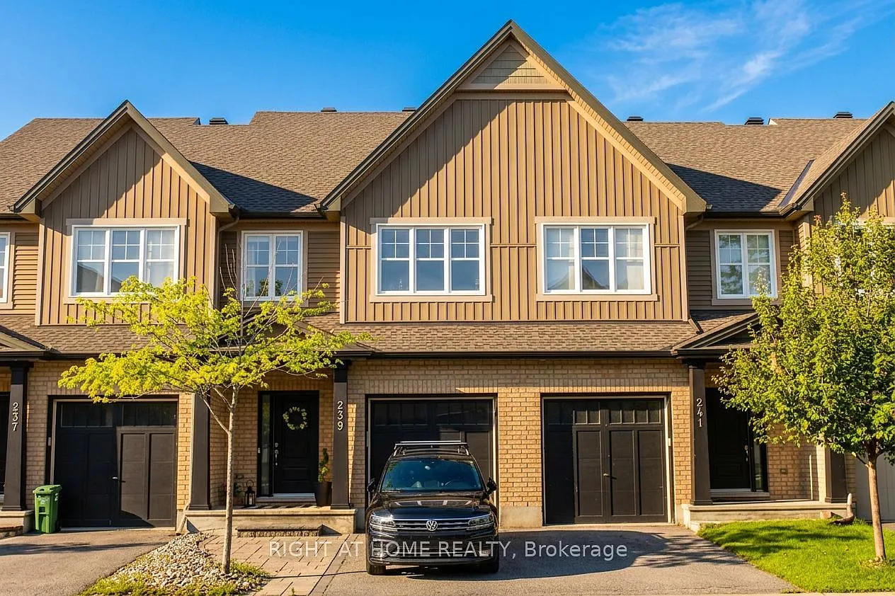 3 bed, $2,800 — Photo 1