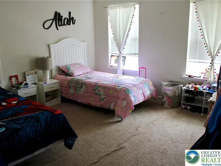 260 Snapdragon Way — Photo 8