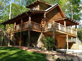 2909 Navajo Cir, Gainesville, GA 30501