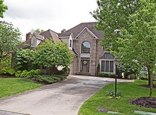 24 Rosemont Ln, Pittsburgh, PA