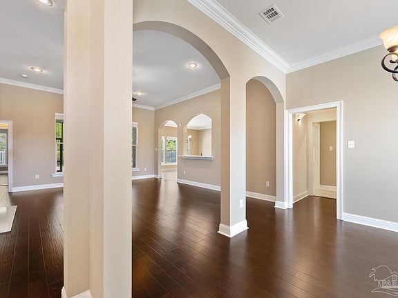5th image of 1391 Sabal Palm Dr