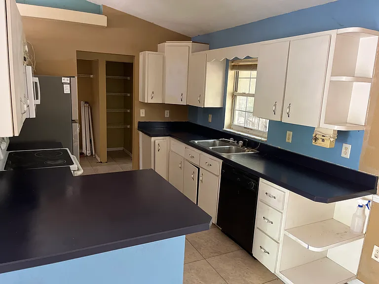 27 Bahia Trce — Photo 17