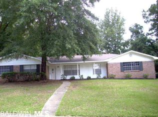 110 Pineridge Rd, Daphne, AL 36526