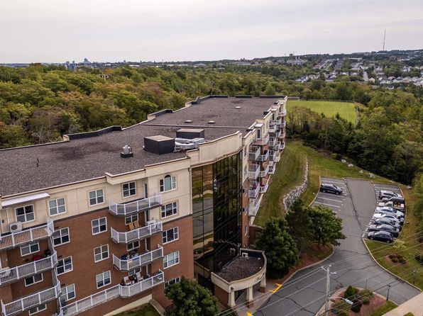 767 Parkland Dr #203, Halifax, NS B3S 1T1