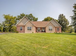 8241 Peabody Rd, Freeburg, IL 62243